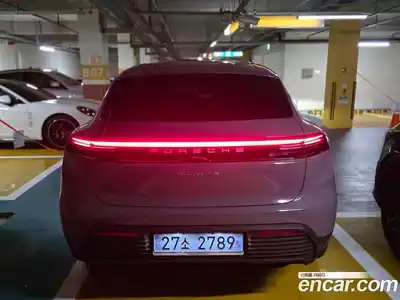 Porsche Macan 2025 Автомат в Москве № 197721, миниатюра 4