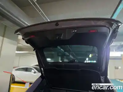 Porsche Macan 2025 Автомат в Москве № 197721, миниатюра 6