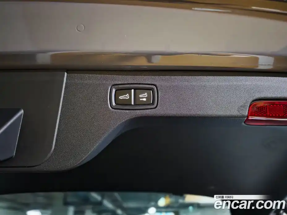 Porsche Macan 2025 Автомат в Москве № 197721, фото 7