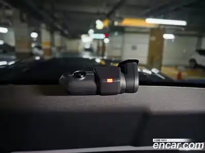 Porsche Macan 2025 Автомат в Москве № 197721, миниатюра 8