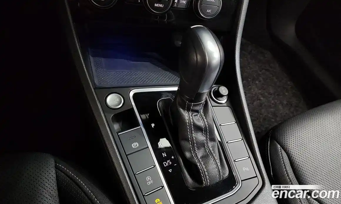 Volkswagen Jetta 2021 1.4 Автомат в Москве № 199084, фото 9