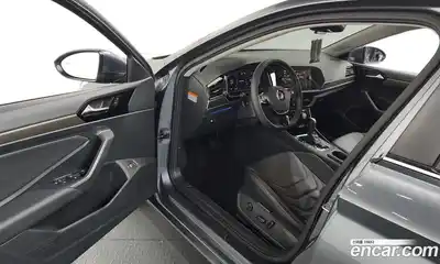 Volkswagen Jetta 2021 1.4 Автомат в Москве № 199084, миниатюра 10