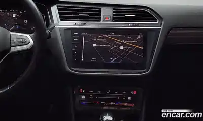 Volkswagen Tiguan 2023 2.0 Автомат в Москве № 199161, миниатюра 12