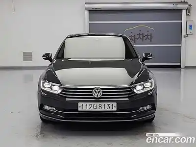 Volkswagen Passat 2018 2.0 Автомат в Москве № 199316, миниатюра 2