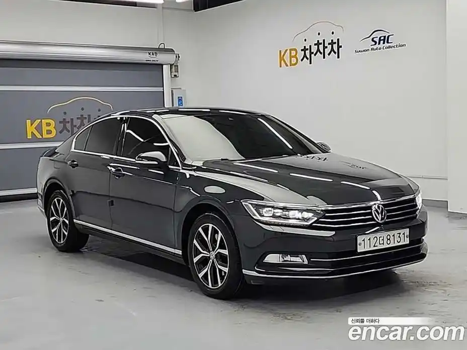 Volkswagen Passat 2018 2.0 Автомат в Москве № 199316, фото 4