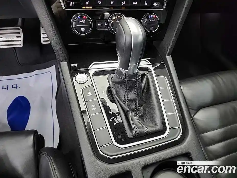 Volkswagen Passat 2018 2.0 Автомат в Москве № 199316, фото 8