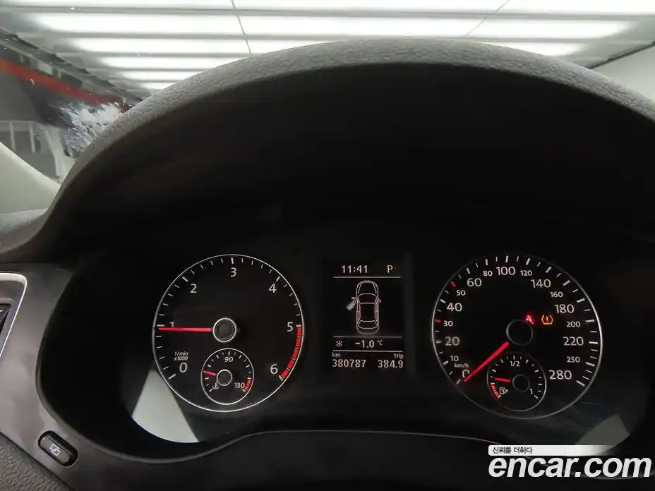 Volkswagen Jetta 2012 2.0 Автомат в Москве № 199367, фото 9