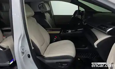 Toyota Sienna 2023 2.5 Автомат в Москве № 199574, миниатюра 11