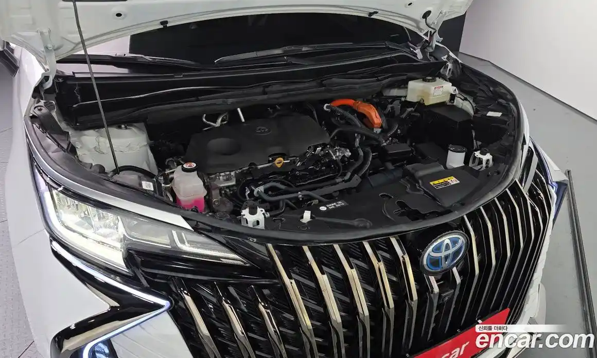 Toyota Sienna 2023 2.5 Автомат в Москве № 199574, фото 6