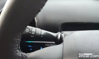 Toyota Prius 2018 1.8 Автомат в Москве № 199679, миниатюра 4