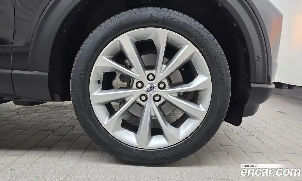 Ford Explorer 2021 3.0 Автомат в Москве № 199855, фото 11