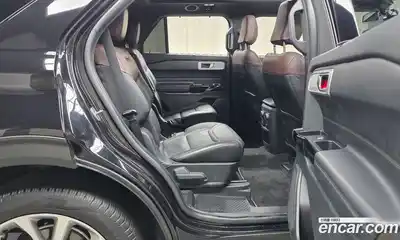 Ford Explorer 2021 3.0 Автомат в Москве № 199855, миниатюра 4