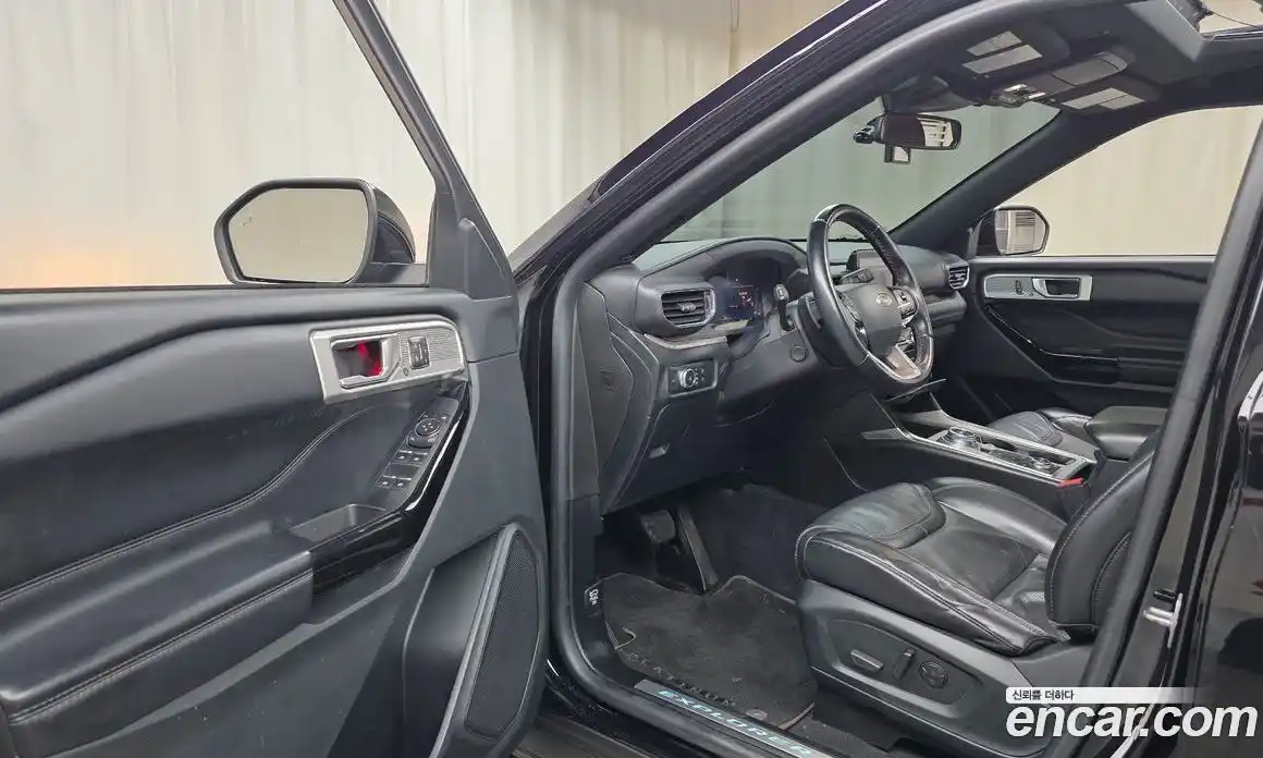 Ford Explorer 2021 3.0 Автомат в Москве № 199855, фото 8