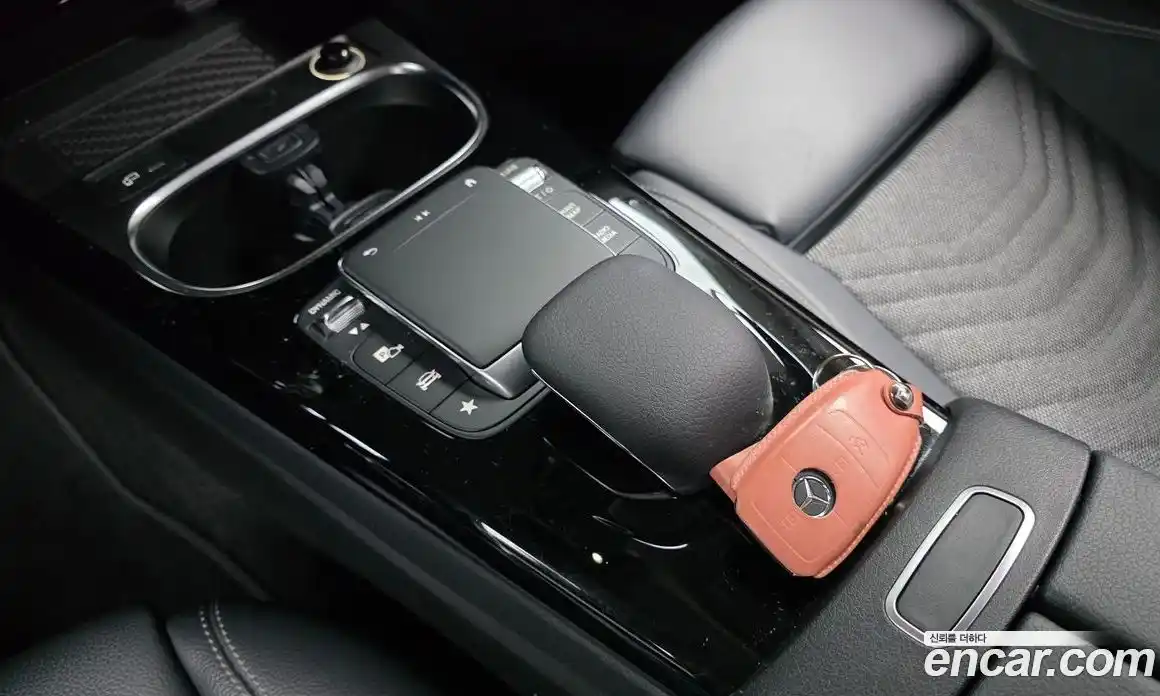 Mercedes-Benz A-Class 2020 2.0 Автомат в Москве № 203801, фото 3