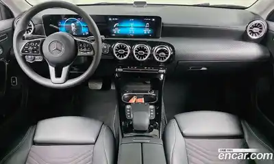 Mercedes-Benz A-Class 2020 2.0 Автомат в Москве № 203801, миниатюра 7