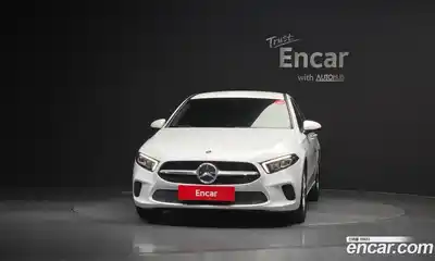 Mercedes-Benz A-Class 2020 2.0 Автомат в Москве № 203801, миниатюра 9