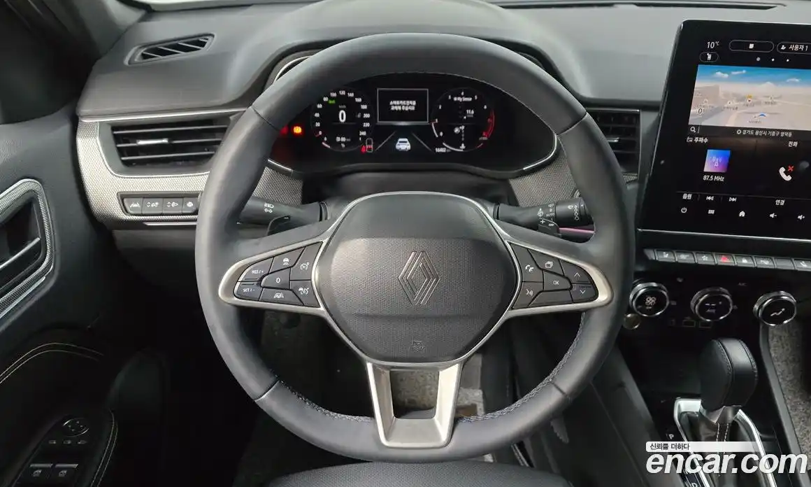 Renault Arkana 2025 1.3 Автомат в Москве № 204507, фото 12