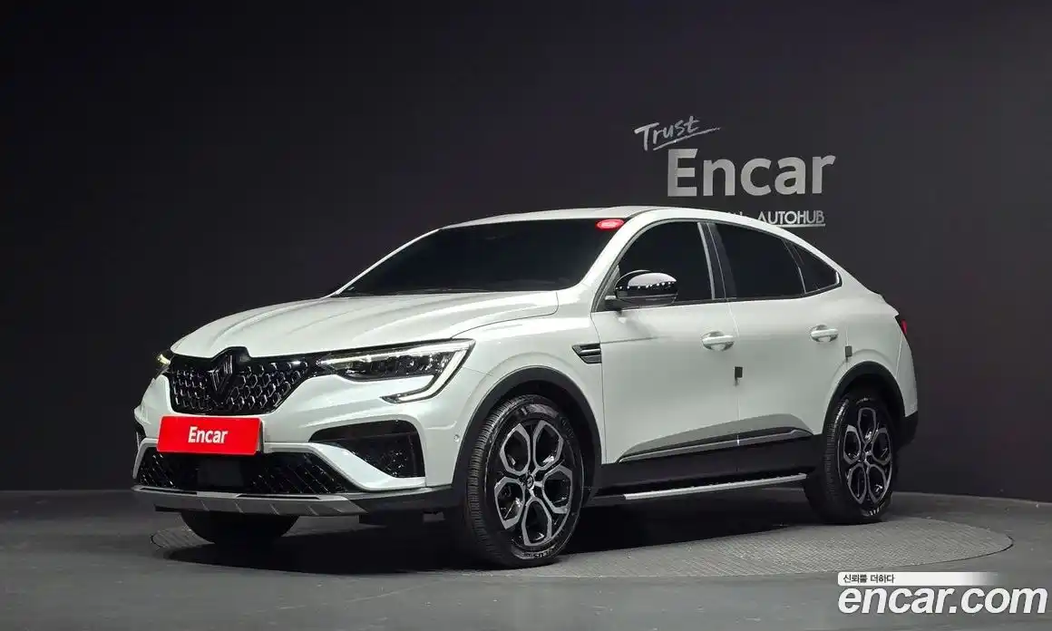 Renault Arkana 2025 1.3 Автомат в Москве № 204507, фото 9