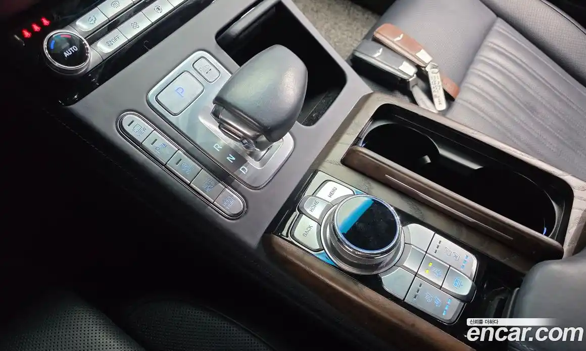 Genesis G90 2021 3.8 Автомат в Москве № 207422, фото 10