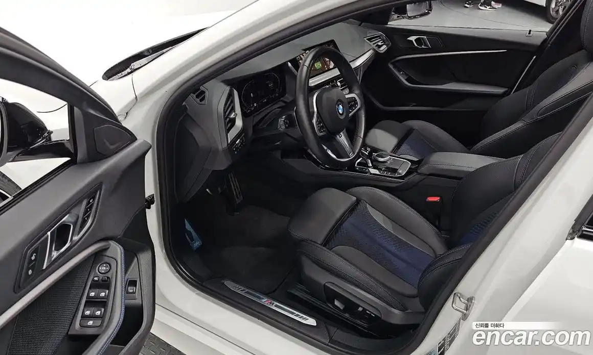 BMW 1-Series 2024 2.0 Автомат в Москве № 210255, фото 11