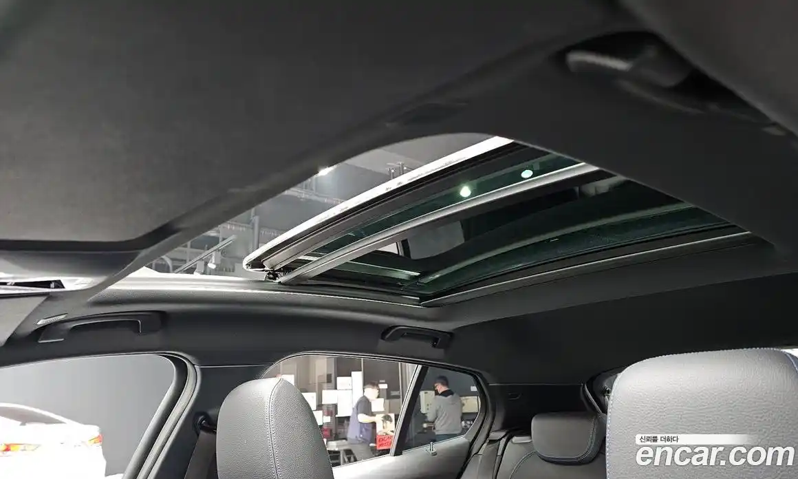 BMW 1-Series 2024 2.0 Автомат в Москве № 210255, фото 16