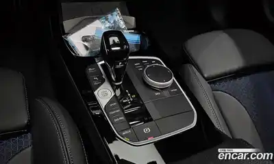 BMW 1-Series 2024 2.0 Автомат в Москве № 210255, миниатюра 9