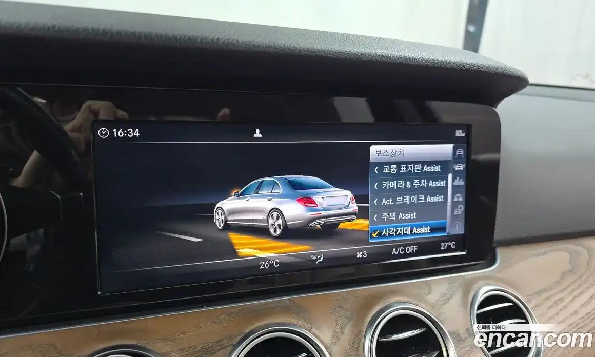 Mercedes-Benz E-Class 2018 2.0 Автомат в Москве № 212026, фото 14