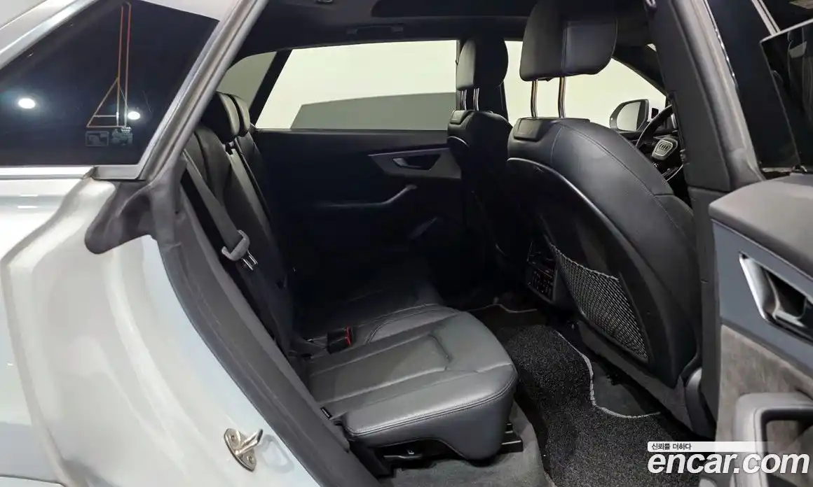 Audi Q8 2021 3.0 Автомат в Москве № 212499, фото 12