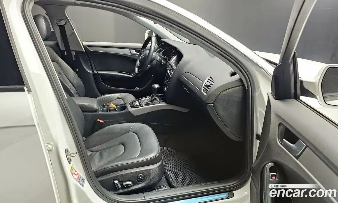 Audi A4 2014 2.0 Автомат в Москве № 212644, фото 7