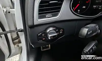 Audi A4 2014 2.0 Автомат в Москве № 212644, миниатюра 8