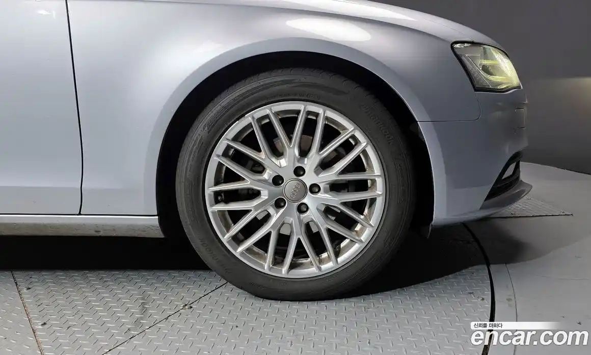 Audi A4 2016 2.0 Автомат в Москве № 212664, фото 15