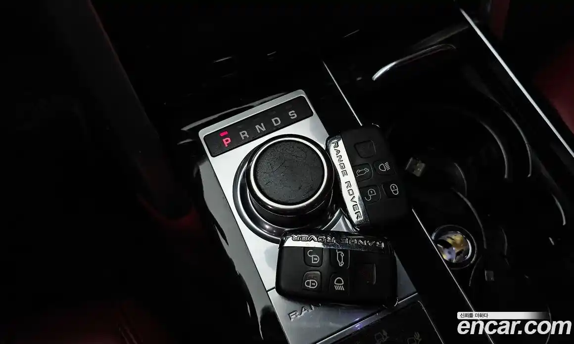 Land Rover Range-Rover 2014 5.0 Автомат в Москве № 213836, фото 18