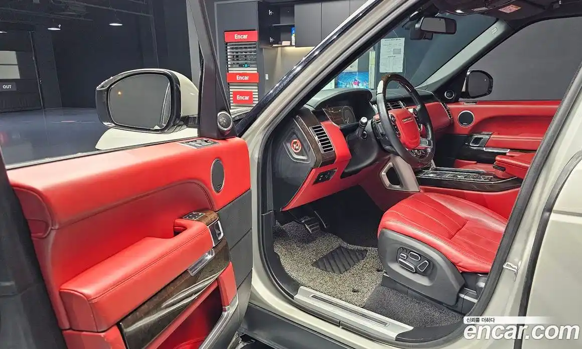 Land Rover Range-Rover 2014 5.0 Автомат в Москве № 213836, фото 20