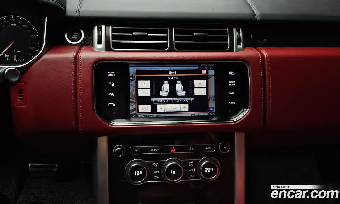 Land Rover Range-Rover 2014 5.0 Автомат в Москве № 213836, фото 8