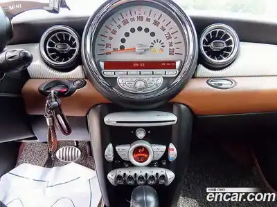 Mini Cooper 2010 1.6 Автомат в Москве № 214426, миниатюра 12