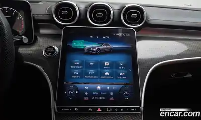 Mercedes-Benz C-Class 2024 2.0 Автомат в Москве № 215962, миниатюра 12