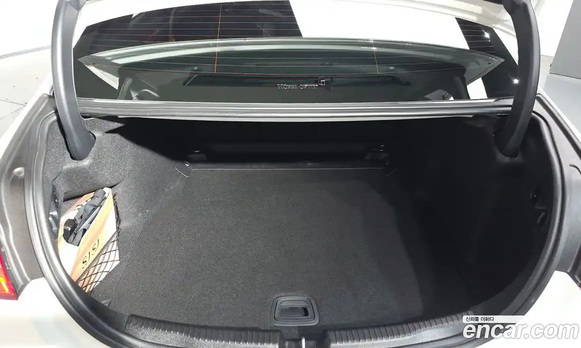 Mercedes-Benz C-Class 2024 2.0 Автомат в Москве № 215962, фото 19