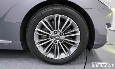 Genesis EQ900 2016 3.8 Автомат в Москве № 223498, миниатюра 9