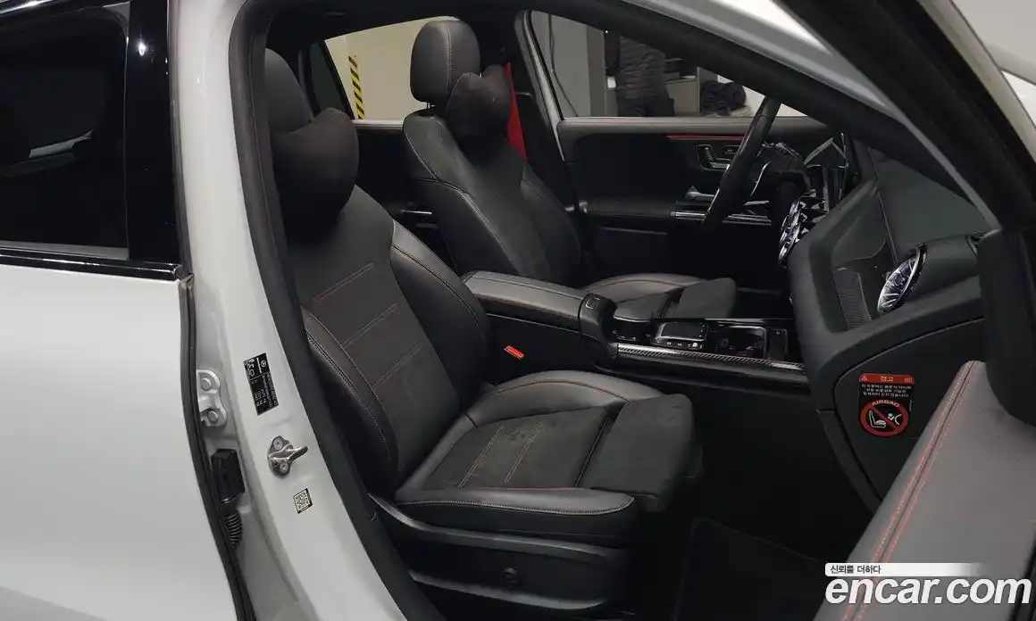 Mercedes-Benz GLA-Class 2022 2.0 Автомат в Москве № 224668, фото 12