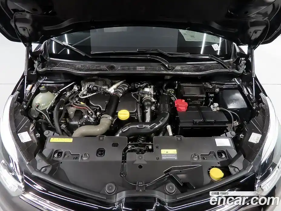 Renault QM3 2019 1.5 Автомат в Москве № 226150, фото 6