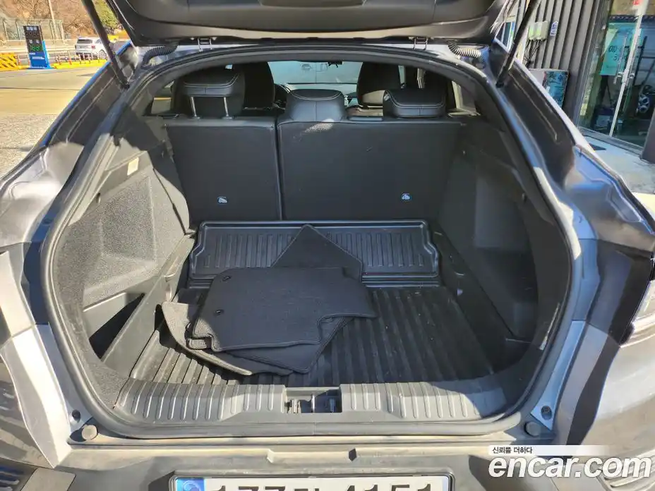 Renault Arkana 2025 1.6 Автомат в Москве № 227276, фото 17