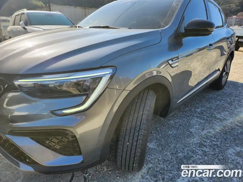 Renault Arkana 2025 1.6 Автомат в Москве № 227276, фото 4