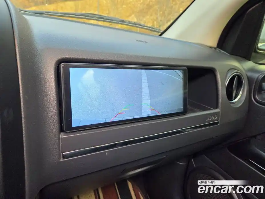 Jeep Compass 2009 2.4 Автомат в Москве № 227702, фото 13