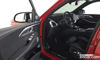 BMW XM 2023 4.4 Автомат в Москве № 227842, миниатюра 12