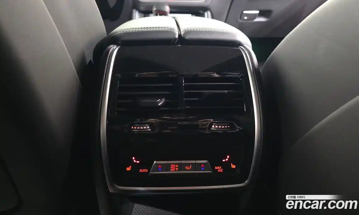 BMW XM 2023 4.4 Автомат в Москве № 227842, фото 19