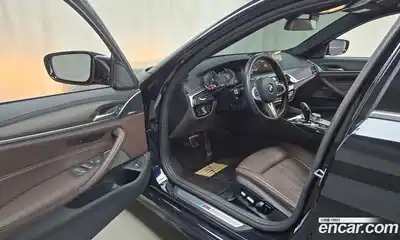 BMW 5-Series 2021 2.0 Автомат в Москве № 228295, миниатюра 7