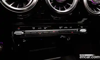 Mercedes-Benz CLA-Class 2021 2.0 Автомат в Москве № 229459, миниатюра 2