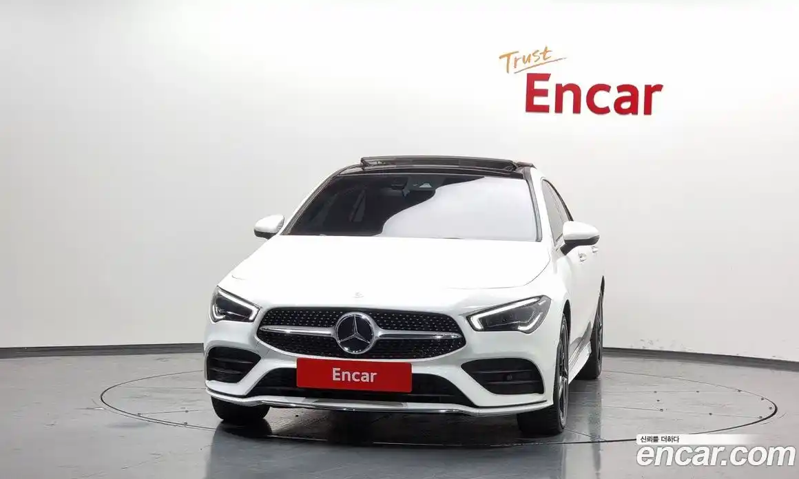 Mercedes-Benz CLA-Class 2021 2.0 Автомат в Москве № 229459, фото 8