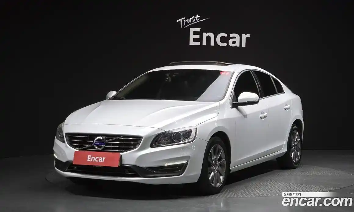 Volvo S60 2015 1.6 Автомат в Москве № 230667, фото 1