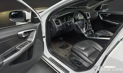 Volvo S60 2015 1.6 Автомат в Москве № 230667, миниатюра 11